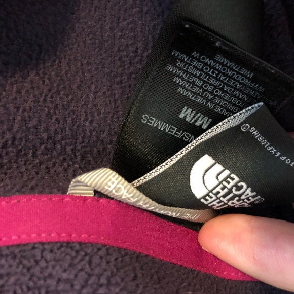 Purple and pink north face quarter zip - Picture 2 of 4